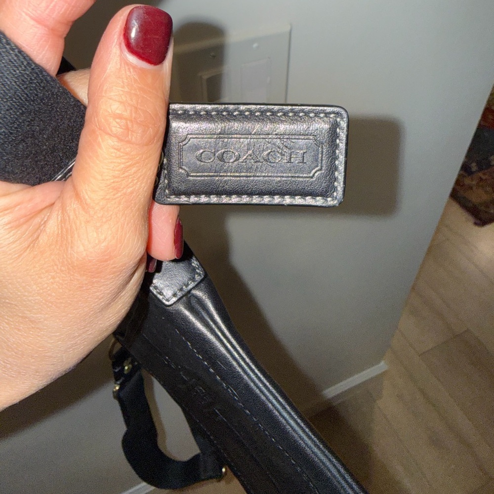 Coach Black Leather Shoulder Bag with Gold Accents - Picture 6 of 9